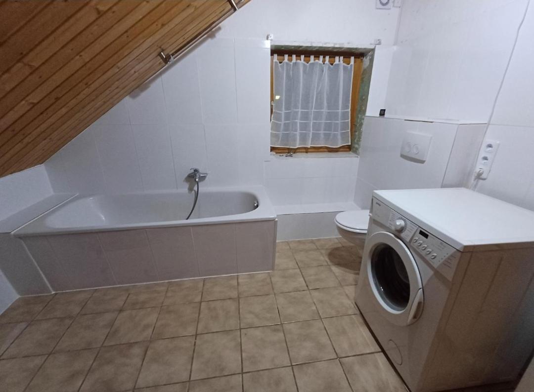 Ganzes Haus In Hopfach Optional Wohnung Extra Wolpertshausen Dış mekan fotoğraf